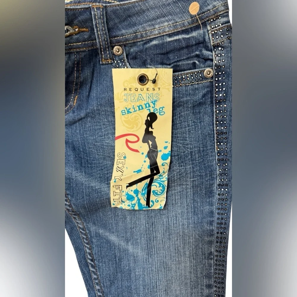 Vintage Request Jeans Women's Size 29 sexy & shiny new